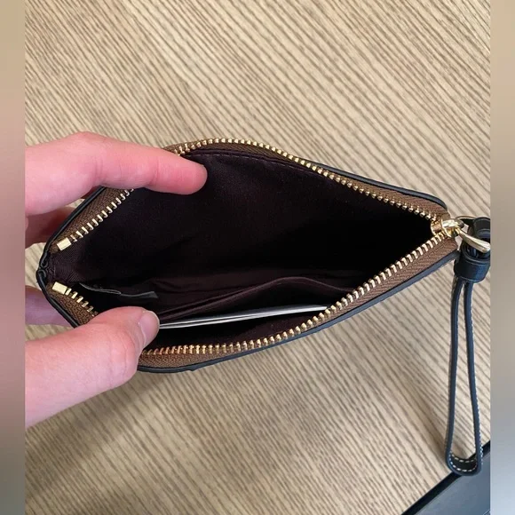 Coach Small Wristlet In Signature Canvas - Picture 4 of 4